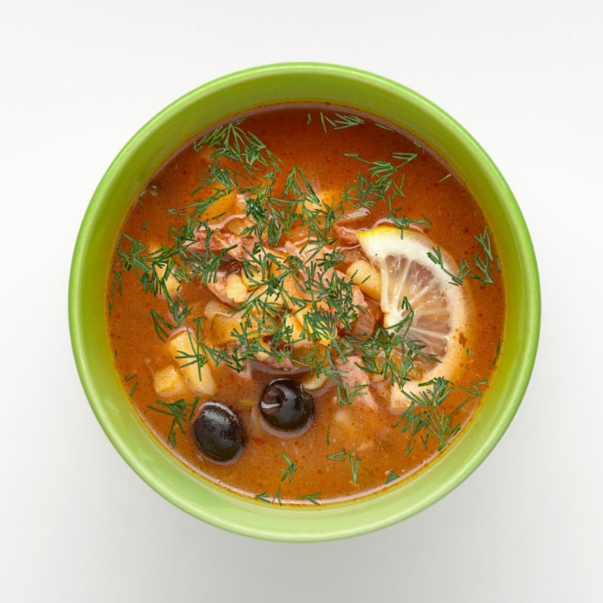 Русская мясная солянка